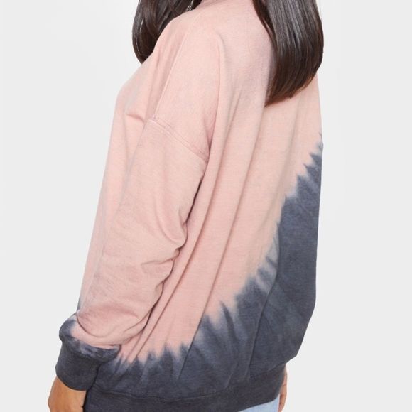 💝(3/$25) plt • oversized tie dye sweater shirt - Picture 8 of 8